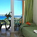 Admiral De Luxe 2*
