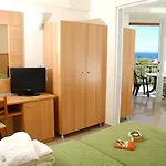Hotel Admiral De Luxe 2*
