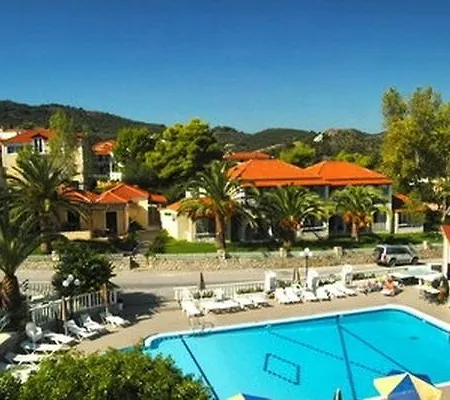 Admiral De Luxe Hotel